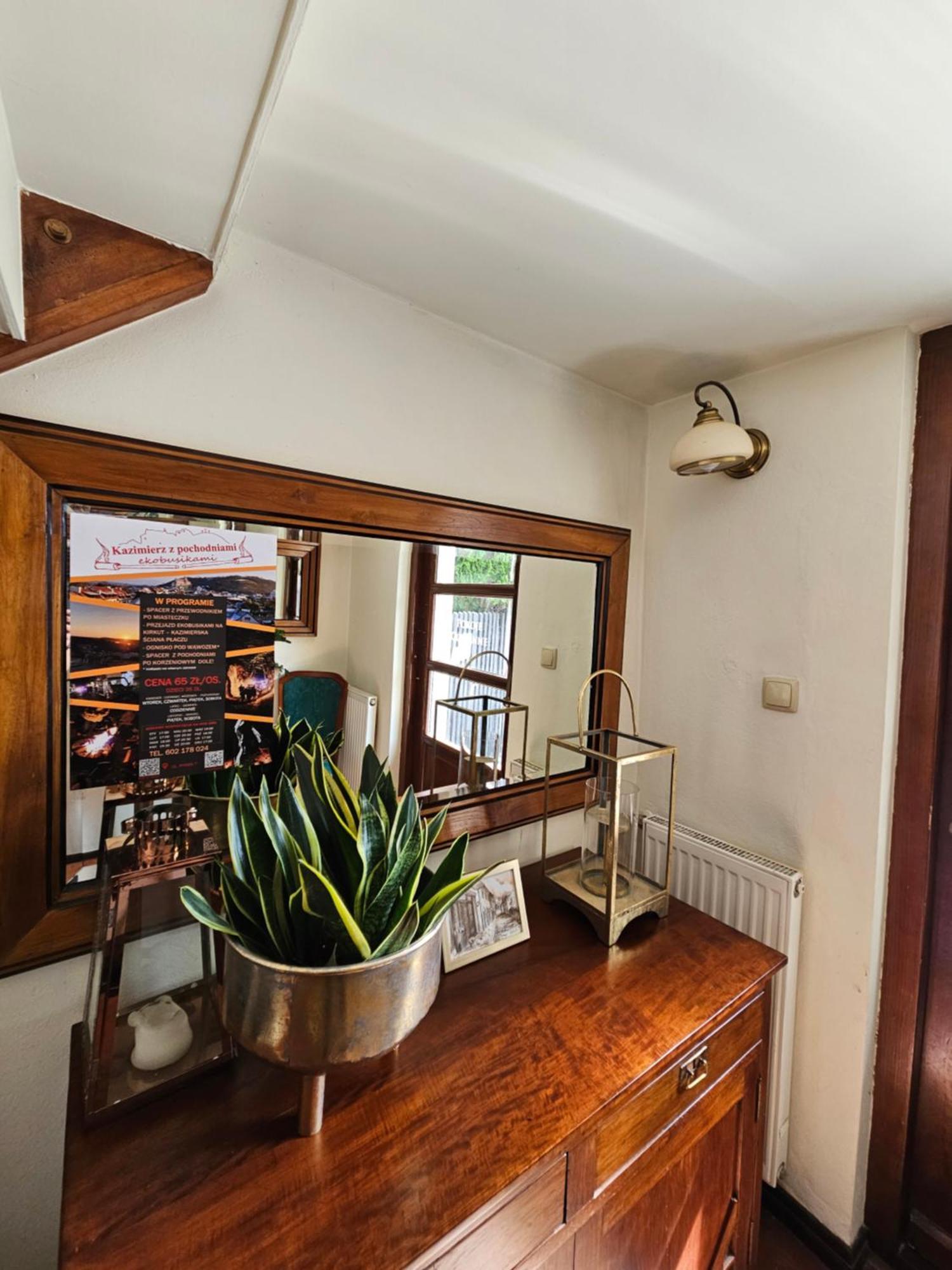Agharta Bed & Breakfast Kazimierz Dolny Bagian luar foto