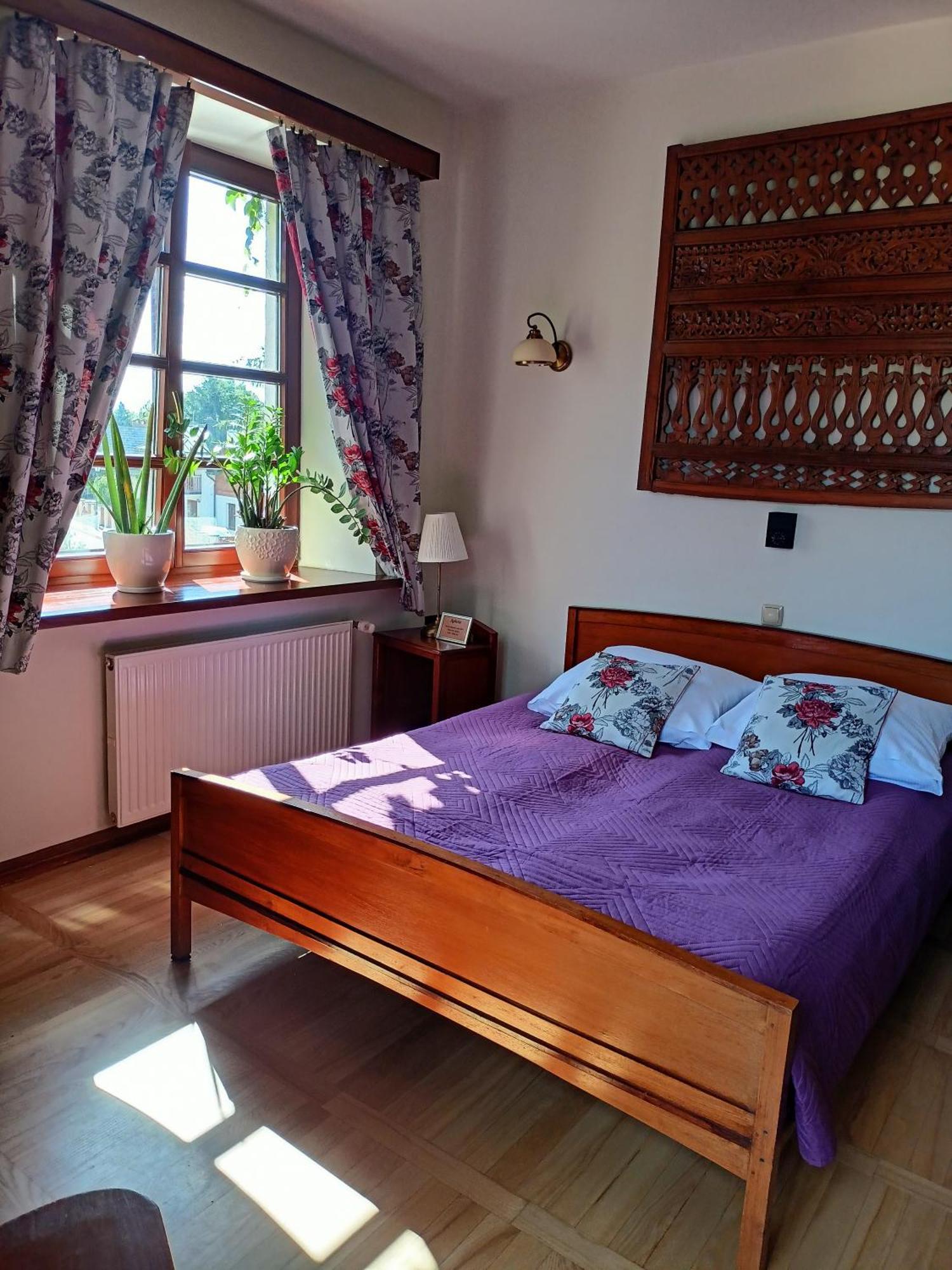 Agharta Bed & Breakfast Kazimierz Dolny Bagian luar foto