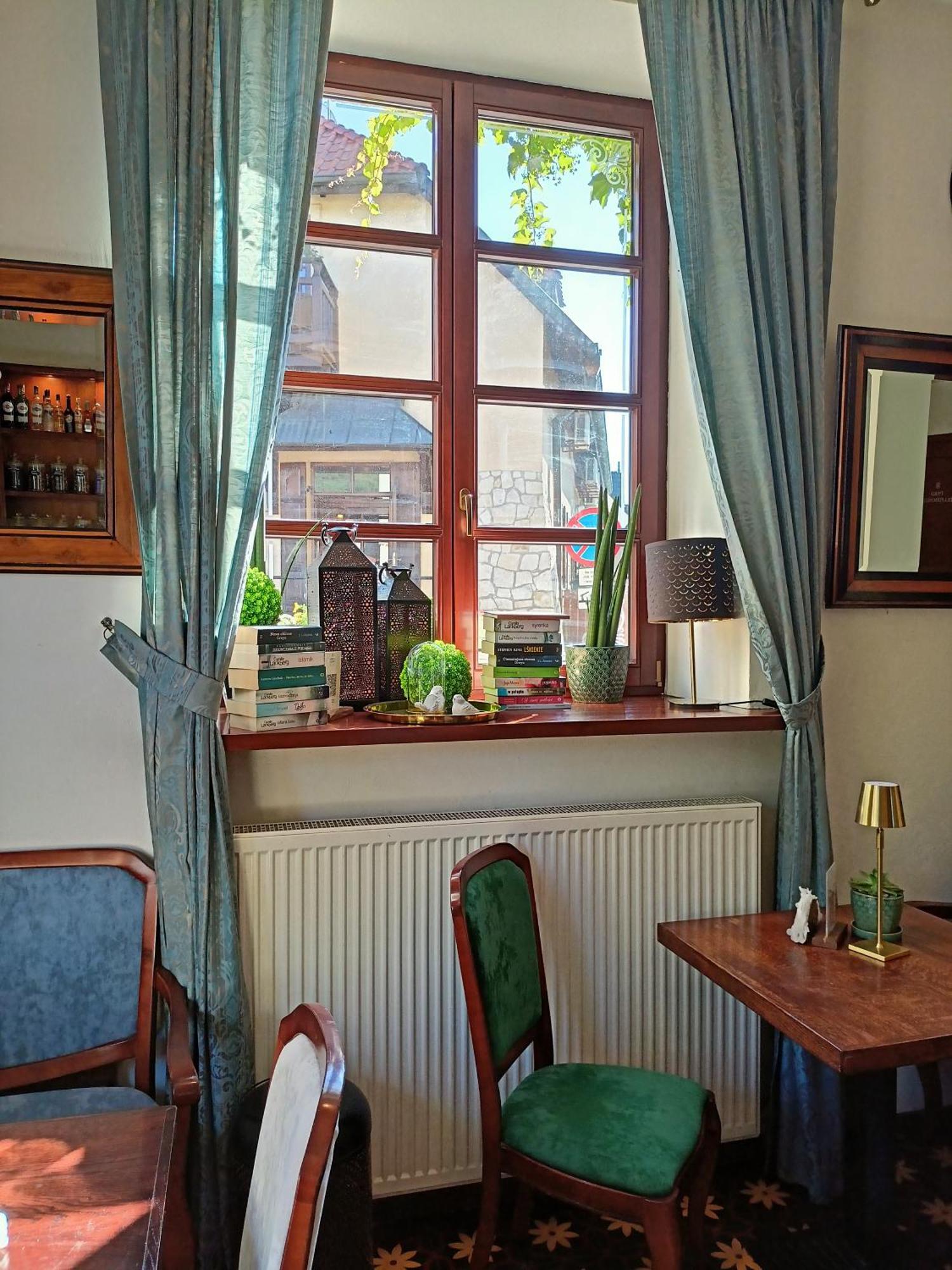 Agharta Bed & Breakfast Kazimierz Dolny Bagian luar foto