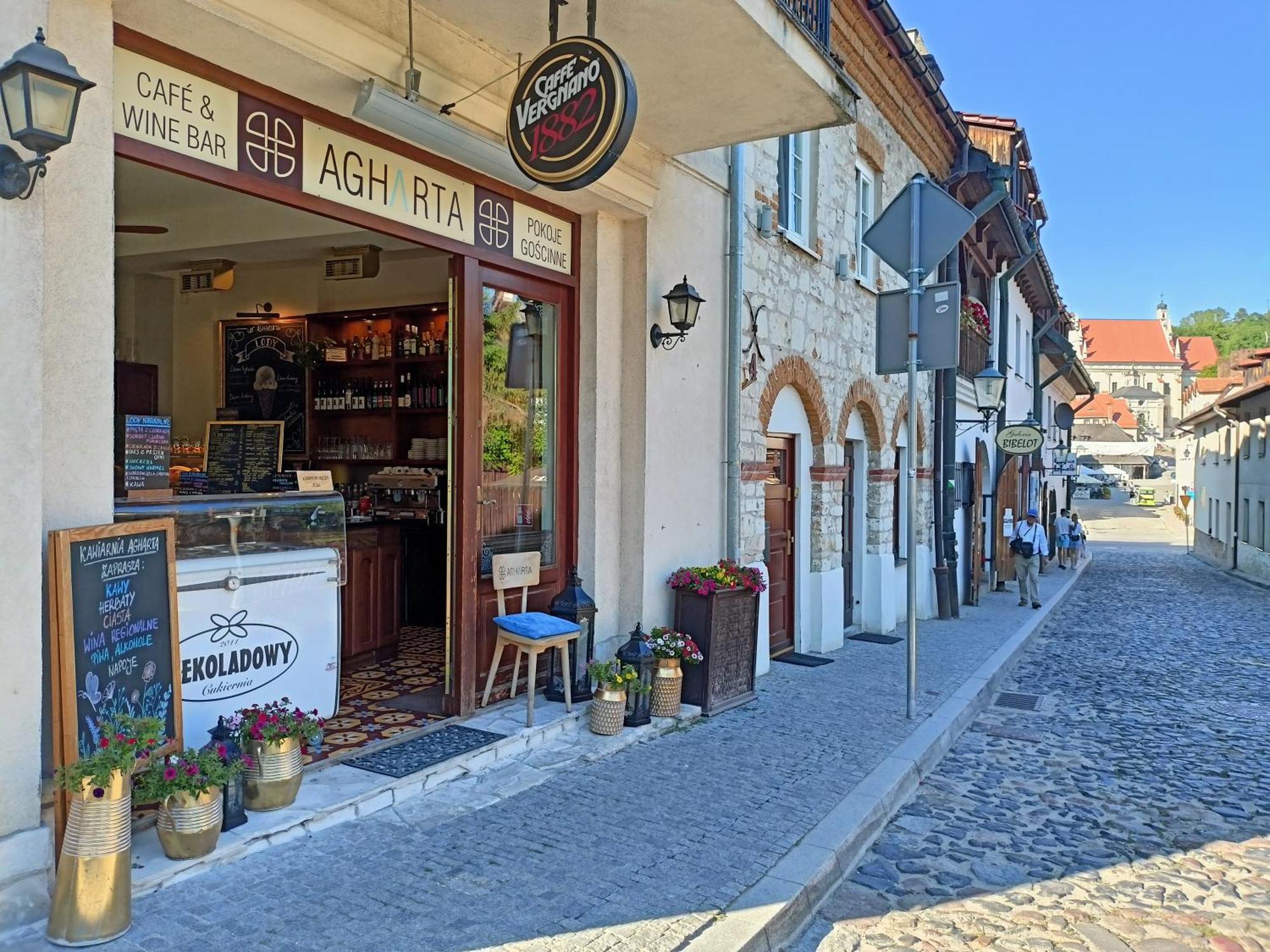 Agharta Bed & Breakfast Kazimierz Dolny Bagian luar foto